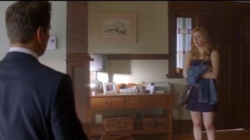 Sandro Denim Mini Falda usada por Nancy Drew (Kennedy McMann) en Nancy Drew Temporada01 Episodio01