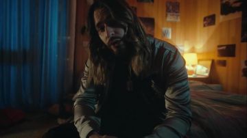 The jacket silver Benklark scope by CHS, in CHS - It will be alright (Clip official)