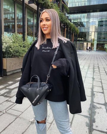 Destory Jeans Blue de Natalia Kurda en la cuenta de Instagram @nataliakurda