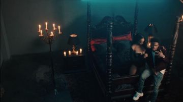 Dior B22 Blanc Sneakers en Blanc et Kaki Technique Tricot porté par Roddy Ricch dans son Bout de l'Orteil officiel de la musique de la vidéo de l'exploit. Un Boogie Wit Da Hood