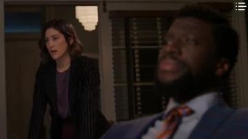 Joie Pur­ple Print Top worn by Sydney Strait (Caitlin McGee) in Bluff City Law Season01 Episode10