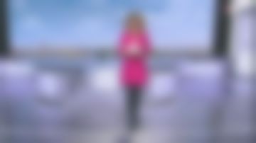Vestido de taladro de lana fucsia de Marie-Sophie Lacarrau en Journal de 13 heures