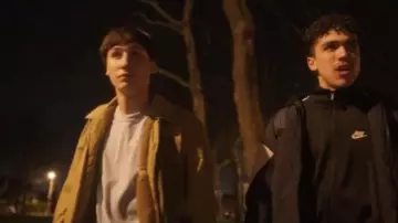 Sudadera azul claro de Victor (Nemo Schiffman) en Mortel (S01E02)