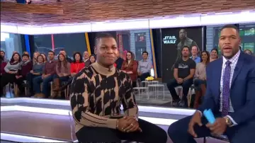Christian Dior Black and Beige Turtleneck Sweater worn by John Boyega on Good Morning America November 27, 2019