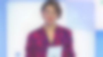 The blouse straight, smooth, floral to Melanie Taravant in C to tell the 29.11.2019