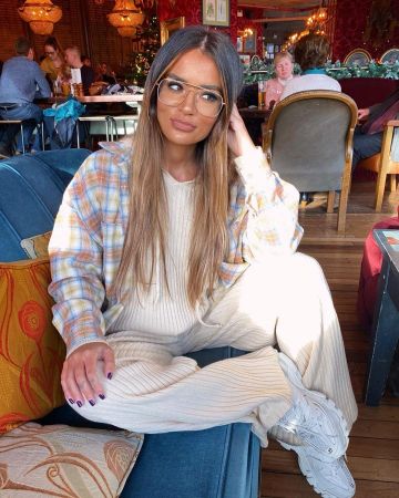 Rib Knit Hood­ed Set of Leigh Woodz on the Instagram account @leighwoodz1
