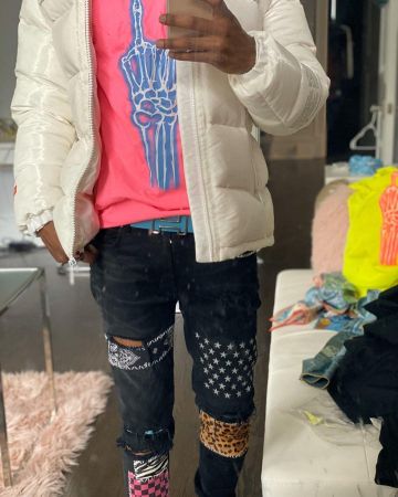 Hebilla de cinturón Hermès Blue Tonight y correa de cuero reversible de 32 mm de A Boogie wit da Hoodie en la cuenta de Instagram @artisthbtl