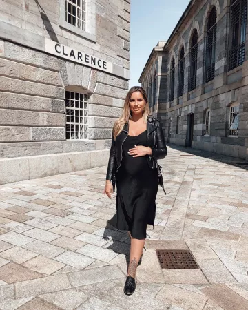 Bolso De Chanel Chico de Jessica Shears en la cuenta de Instagram @jessica_rose_uk