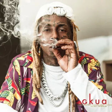 Wacko Maria Pur­ple Hawai­ian Shirt of Lil Wayne on the Instagram account @liltunechi