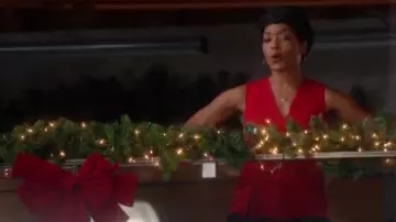Derek Lam Chemisier sans Manches porté par Athena Subvention (Angela Bassett) 9-1-1 de la Saison 03, Épisode 10