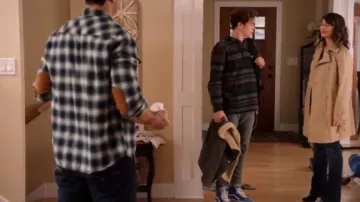 Vans Bleu Unisexe SK8 Hi porté par Ricky (Josué Bassett) dans High School Musical: La Musique: La Série Saison 1, Épisode 4