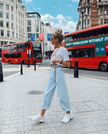 Bejewelled Silver Belt de Olivia Frost en la cuenta de Instagram @oliviabynature