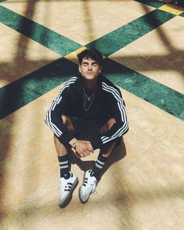 Soc­cer Shoes of Alvaro Mel on the Instagram account @meeeeeeeel_