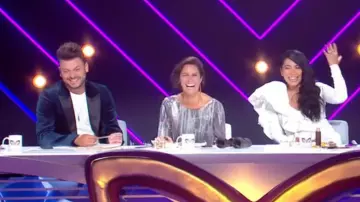 La robe métallique de Alessandra Sublet dans Mask Singer du 13/12/2019