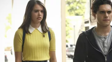 Vince Crewneck Elbow-Sleeve Ribbed Cashmere Pullover of Josie Saltzman (Kaylee Bryant) in Legacies (S02E07)