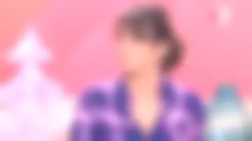 La camisa a cuadros de Faustine Bollaert en It Starts Today del 12/2019
