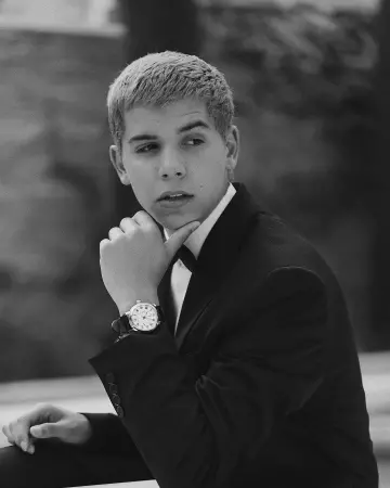 Me­chan­i­cal Watch­es of Sulivan Gwed on the Instagram account @sulivangwed