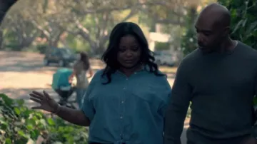 Madewell Blue Chambray Tie Front Shirt worn by Poppy Parnell (Octavia Spencer) in Truth Be Told Season 1 Episode 2
