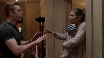 Rails Metallic Pastel Striped Shirt usado por Tami (Kate Miner) en Shameless Temporada 10 Episodio 05