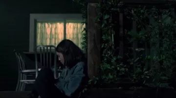 Levi’s Blue Denim Trucker Jacket worn by Josie Buhrman (Lizzy Caplan) in Truth Be Told Season 1 Episode 2