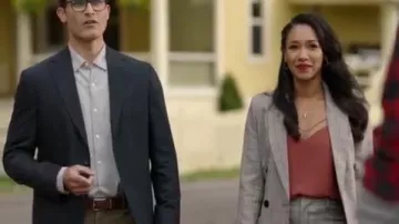 Zara Veste à Carreaux portée par l'Iris de l'Ouest (Candice Patton) dans Batwoman Saison 01 Épisode 09