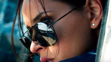 Tom Ford Aviator Sunglasses worn by (Adria Arjona) in 6 Underground