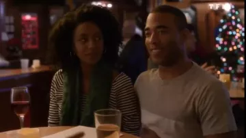 Pañuelo verde (Alexandria Collins) en Second Love at Christmas