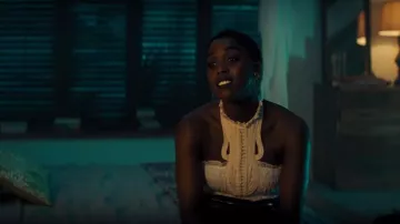 White crop top worn by Nomi (Lashana Lynch) in No Time To Die