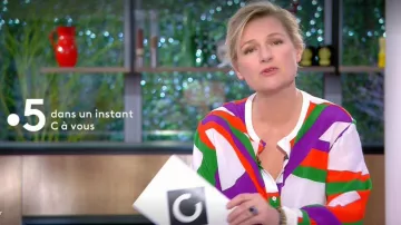 Camisa multicolor de Anne-Élisabeth Lemoine en C à vous