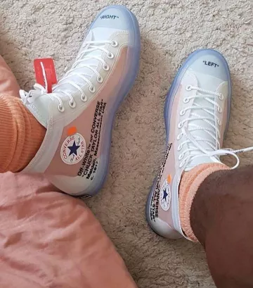 on the account Instagram of @snkrness