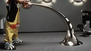 Reebok Shaqnosis worn by Jay (Will Smith) in Men in Black