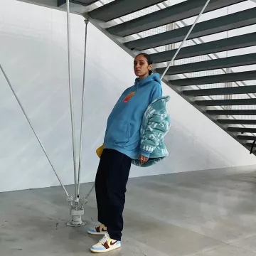 Air Jordan 1 x Maison Château Rouge usada por Herapradel en la cuenta de Instagram de @herapradel 
