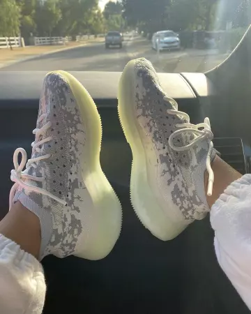 sur le compte Instagram de @yeezyboosts