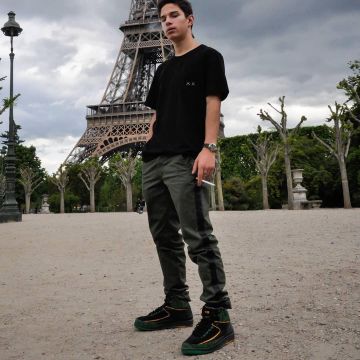 Jordan II doernebecher usado por santipede en la cuenta de Instagram de @santipede 