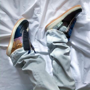 Nike af1 travis scott fossil worn by wethenew on the account Instagram of @wethenew 