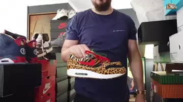 Air Max 1 Atmos Animal Pack 2.0 (2018 All Black Box) tonton gibs in I pulled OUT MY ENTIRE COLLECTION OF SNEAKERS ????
