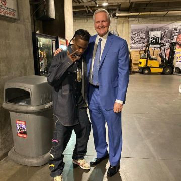 Nike sb dunk low to Paris