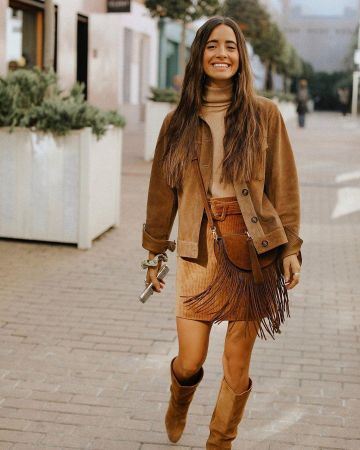 Mango High Neck Top of María Fernández-Rubíes on the Instagram account @mariafrubies