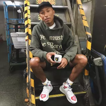 Human made porté par Pharrell Williams   sur le compte Instagram de @pharrell 