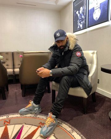 Yeezy 700 Inertia de La Fouine en la cuenta de Instagram de @lafouine78