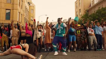 Sneakers Nike Air Force 1 Low White '07 DaBaby in her video clip BOP on Broadway (Hip Hop Music)