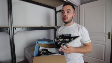 Vans Sk8-Hi Toy Story Buzz Lightyear by vinceeh en ALL MY SNEAKERS: MY 67 PAIRS OF SNEAKERS!