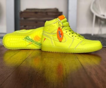 The pair of Nike Jordan 1 Retro High Gatorade Cyber account on the Instagram of @yanncj23