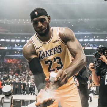 LeBron James on the account Instagram of @kingjames