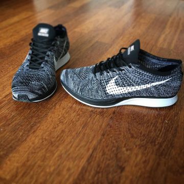 The pair of Nike Flyknit Racer Oreo 2 on the account Instagram of @yanncj23