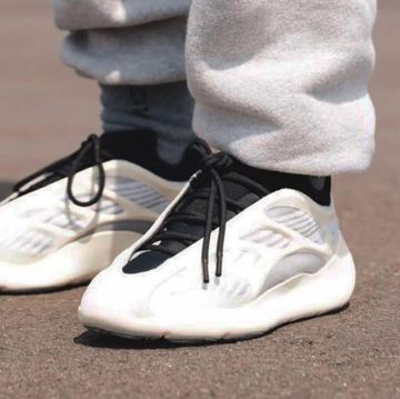 Yeezy 700 v3 porté par camino  sur le compte Instagram de @caminotv 