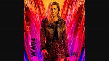 Peau de serpent Perfecto porté par Barbara Minerva / Guépard (Kristen Wiig) dans Wonder Woman 1984