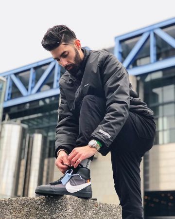 Blazer off white sur le compte Instagram de @sostyle_off