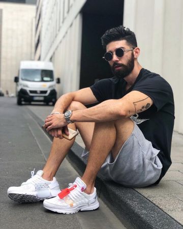 on the account Instagram of @sostyle_off