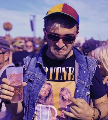Le t-shirt britney spears porté par Felckin sur le compte Instagram de @felckin